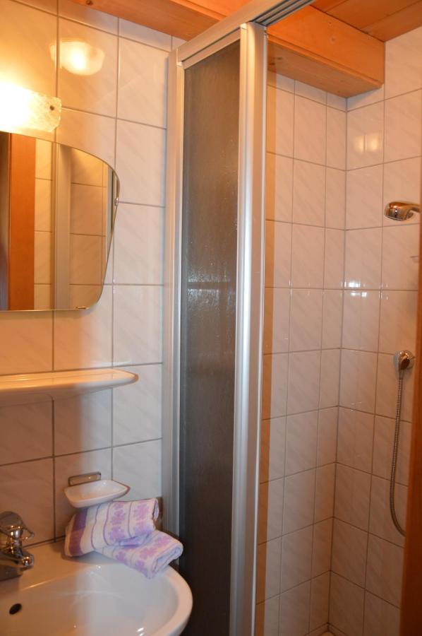 Ferienwohnung Mitterstererhof Saalbach Zimmer foto